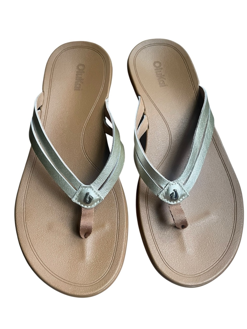 Olukai Women's 8.5 9 Ho'opio Hui Leather Sandal Bubbly Sahara Gold Brown Beach